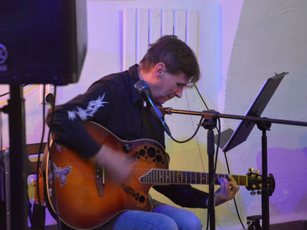 Wystawa i koncert z okazji 25-lecia Ogólnopolskich Spotkania z Piosenką Autorską