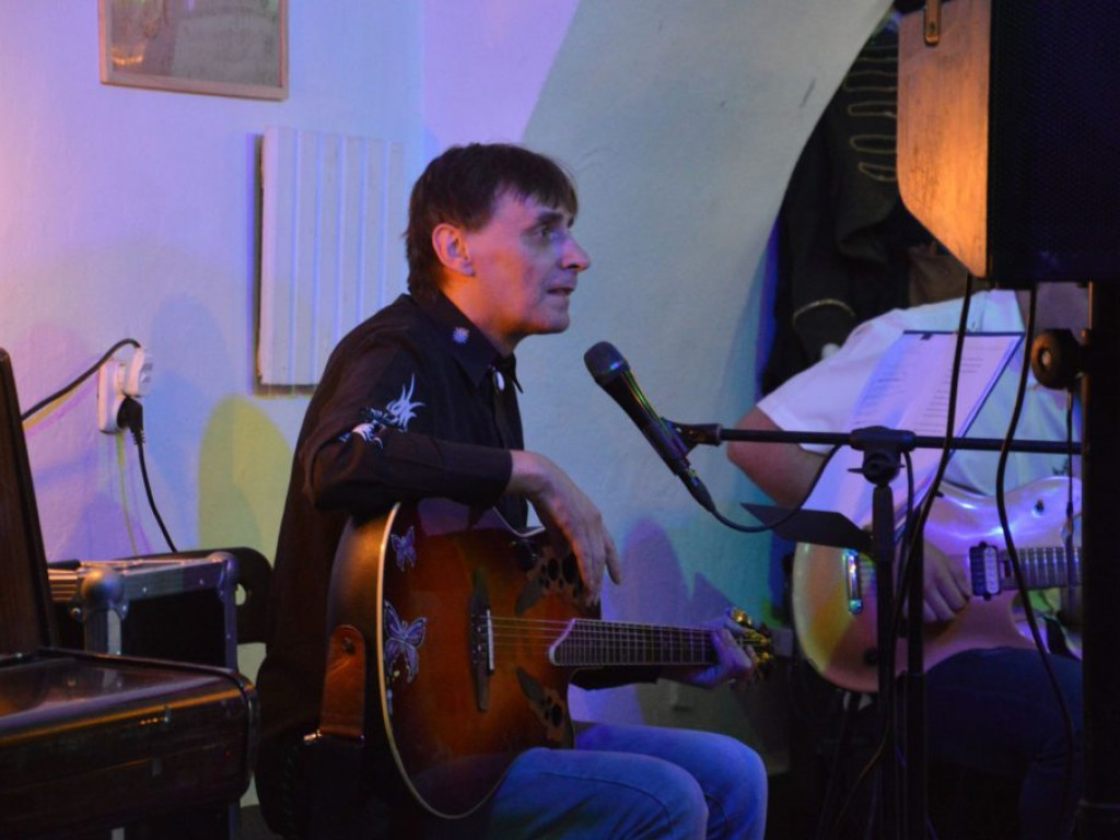 Wystawa i koncert z okazji 25-lecia Ogólnopolskich Spotkania z Piosenką Autorską