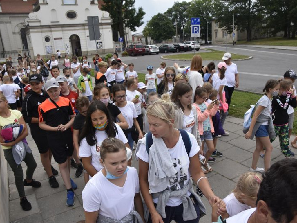 Wycieczka z Kąkolewnicy śladami 