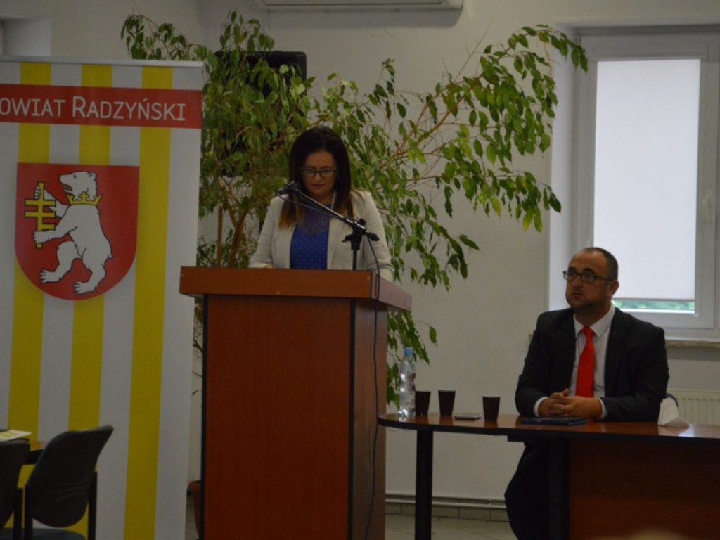 Sesja Rady Powiatu: sprawozdania dyrektorów szkół