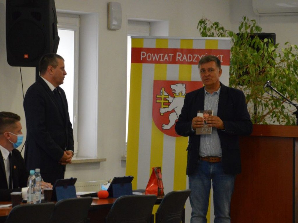 Sesja Rady Powiatu: sprawozdanie starosty