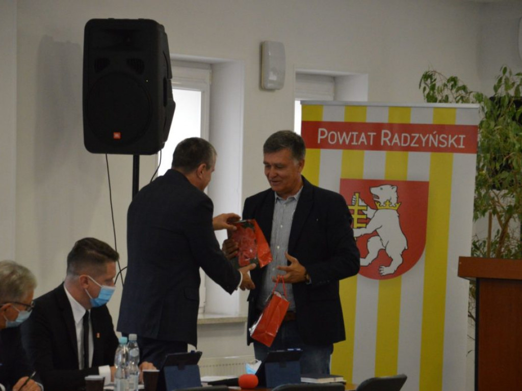 Sesja Rady Powiatu: sprawozdanie starosty