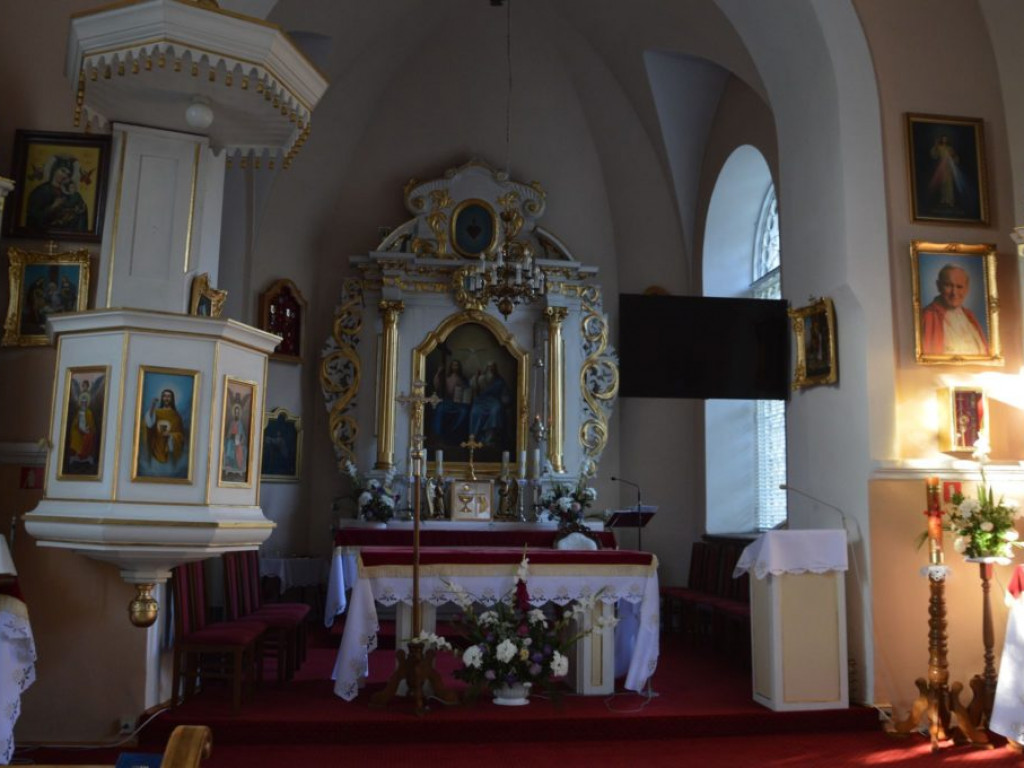 Parafia w Szóstce
