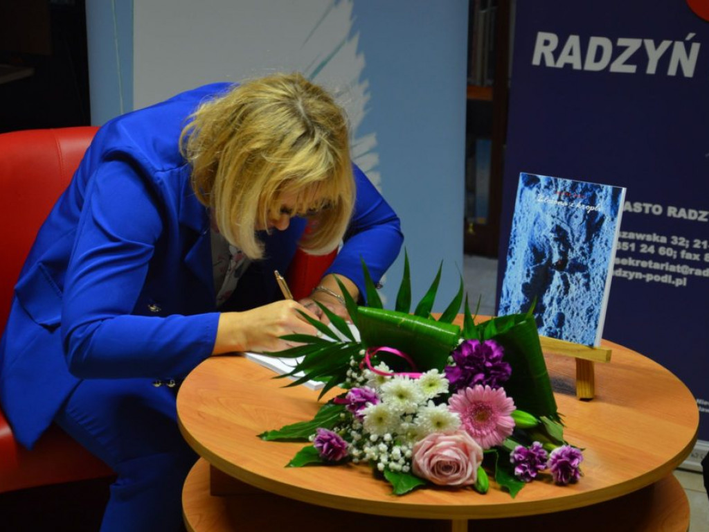 Promocja tomiku poezji Marty Świć