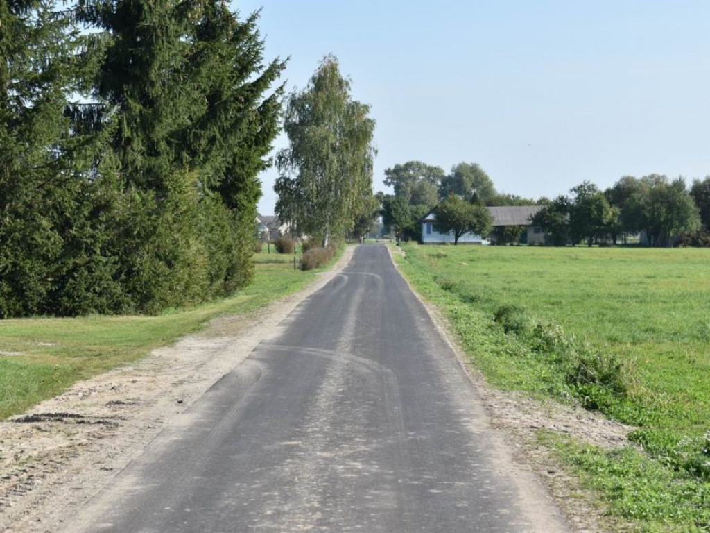 Przebudowa dróg w Ostrówkach