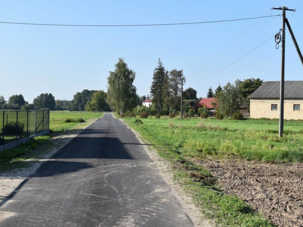 Przebudowa dróg w Ostrówkach