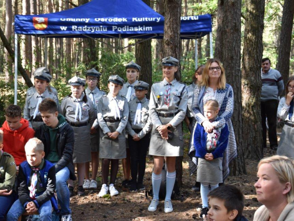 Odnowienie miejsca pamięci i czuwanie modlitewno-patriotyczne