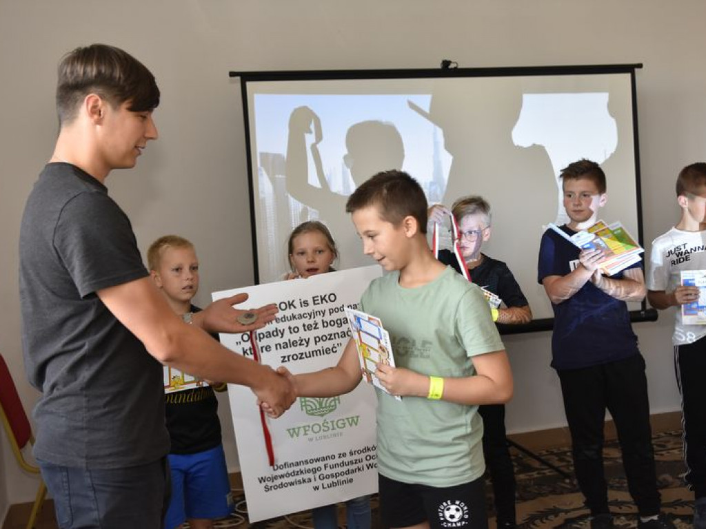 Projekt edukacyjny dotyczący odpadów w gminie Kąkolewnica