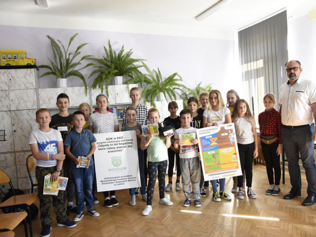 Projekt edukacyjny dotyczący odpadów w gminie Kąkolewnica