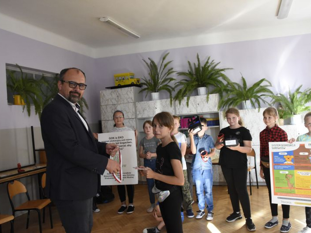 Projekt edukacyjny dotyczący odpadów w gminie Kąkolewnica