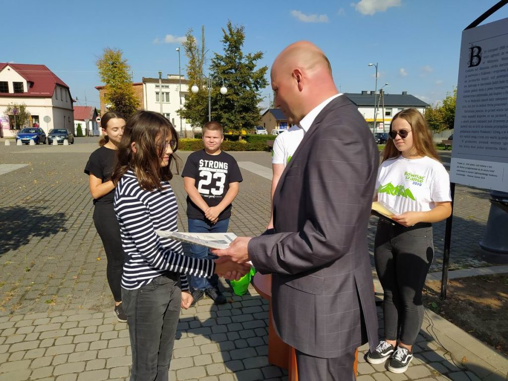 Odsłonięcie tablicy z legendą w Wohyniu
