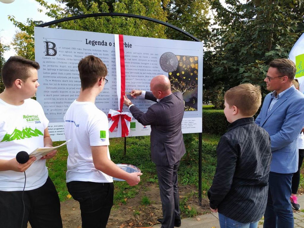 Odsłonięcie tablicy z legendą w Wohyniu
