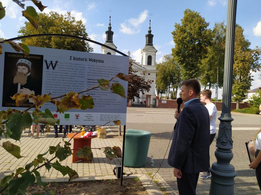 Odsłonięcie tablicy z legendą w Wohyniu