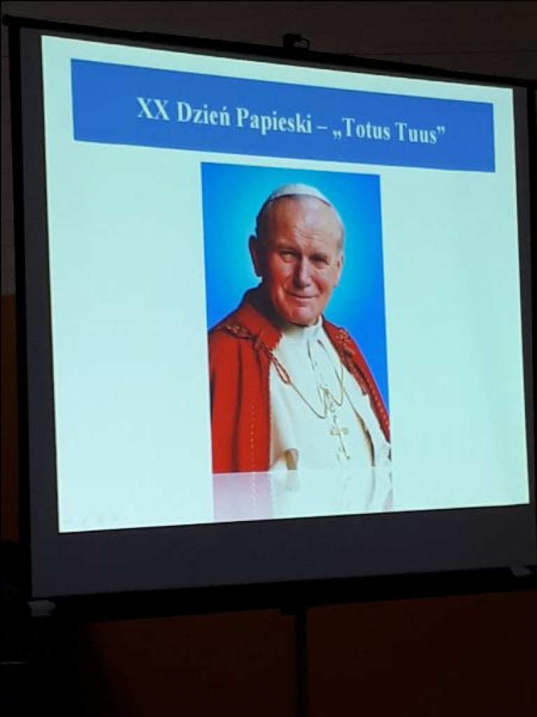 XX Dzień Papieski w SP w Białce