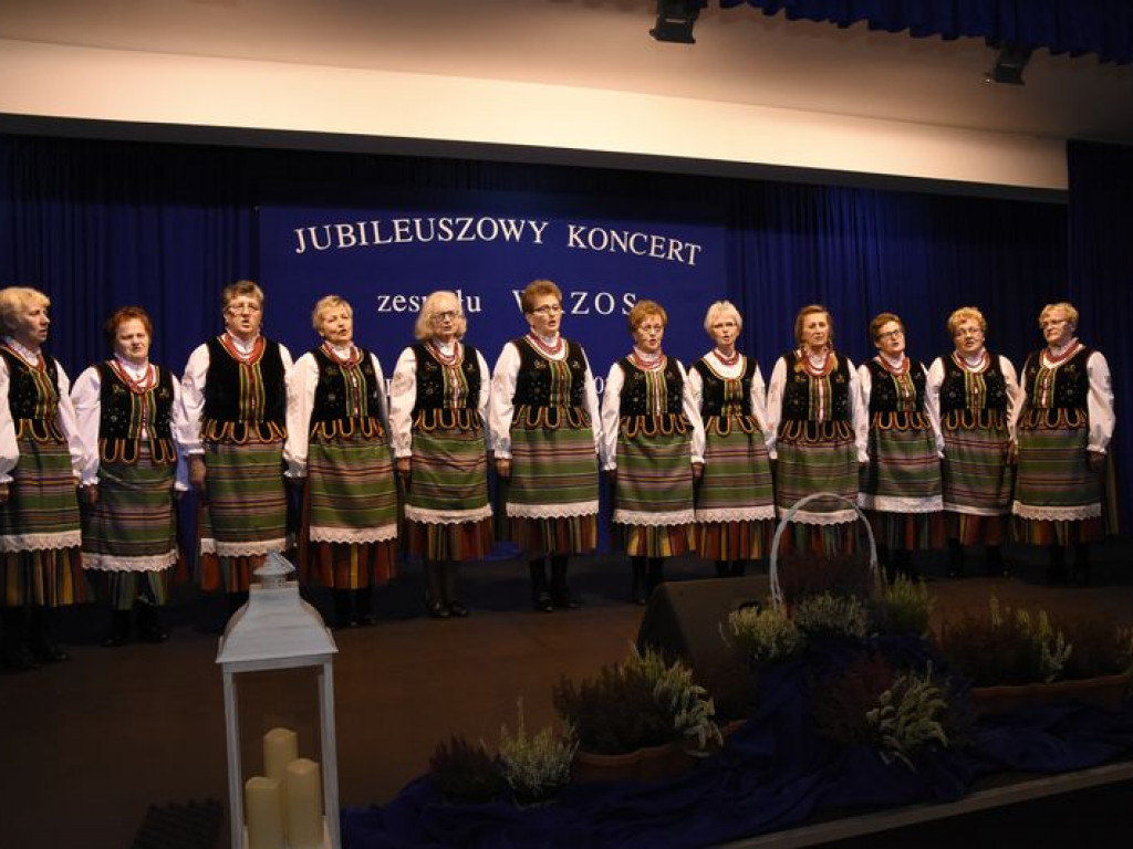XIII Gminny Konkurs na Autentyczną Pieśń Ludową w Kąkolewnicy i odznaczenie 