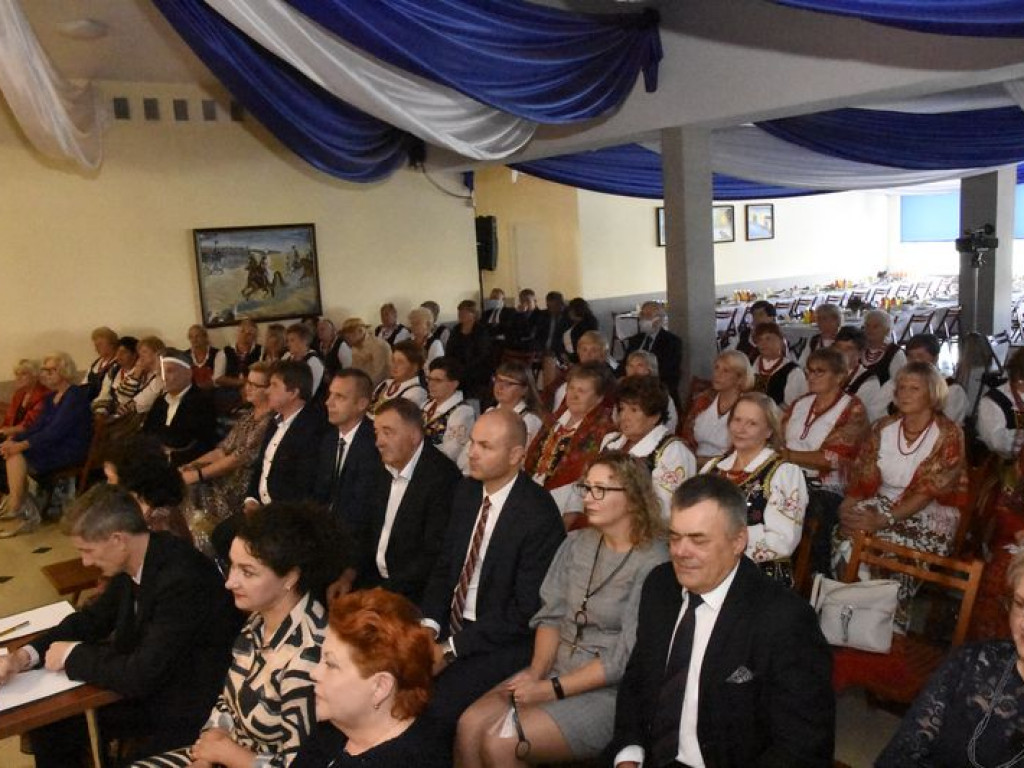 XIII Gminny Konkurs na Autentyczną Pieśń Ludową w Kąkolewnicy i odznaczenie 