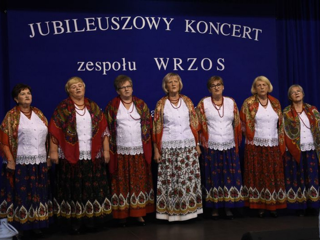 XIII Gminny Konkurs na Autentyczną Pieśń Ludową w Kąkolewnicy i odznaczenie 