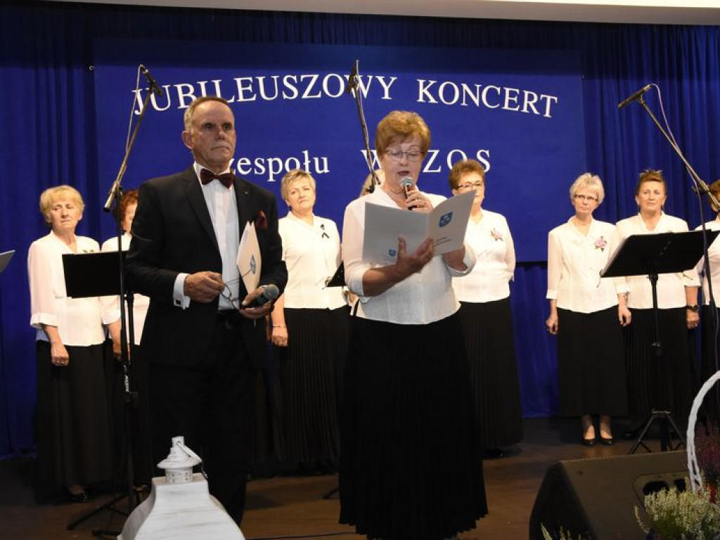 XIII Gminny Konkurs na Autentyczną Pieśń Ludową w Kąkolewnicy i odznaczenie 