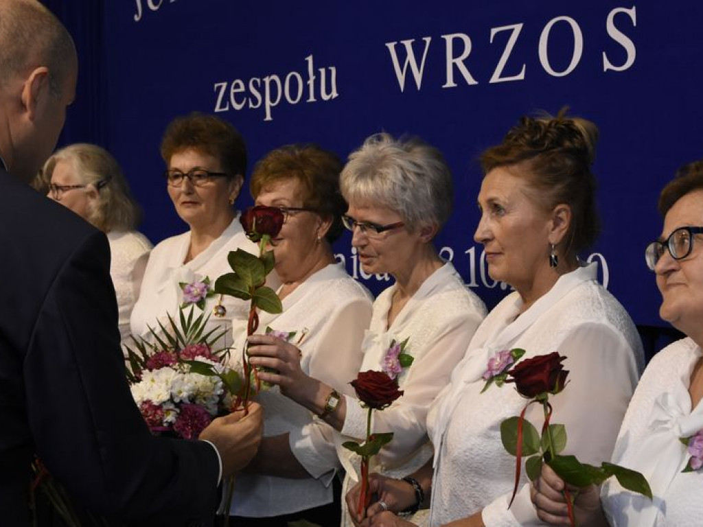 XIII Gminny Konkurs na Autentyczną Pieśń Ludową w Kąkolewnicy i odznaczenie 