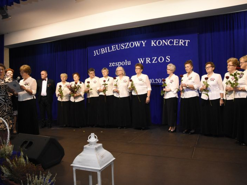 XIII Gminny Konkurs na Autentyczną Pieśń Ludową w Kąkolewnicy i odznaczenie 