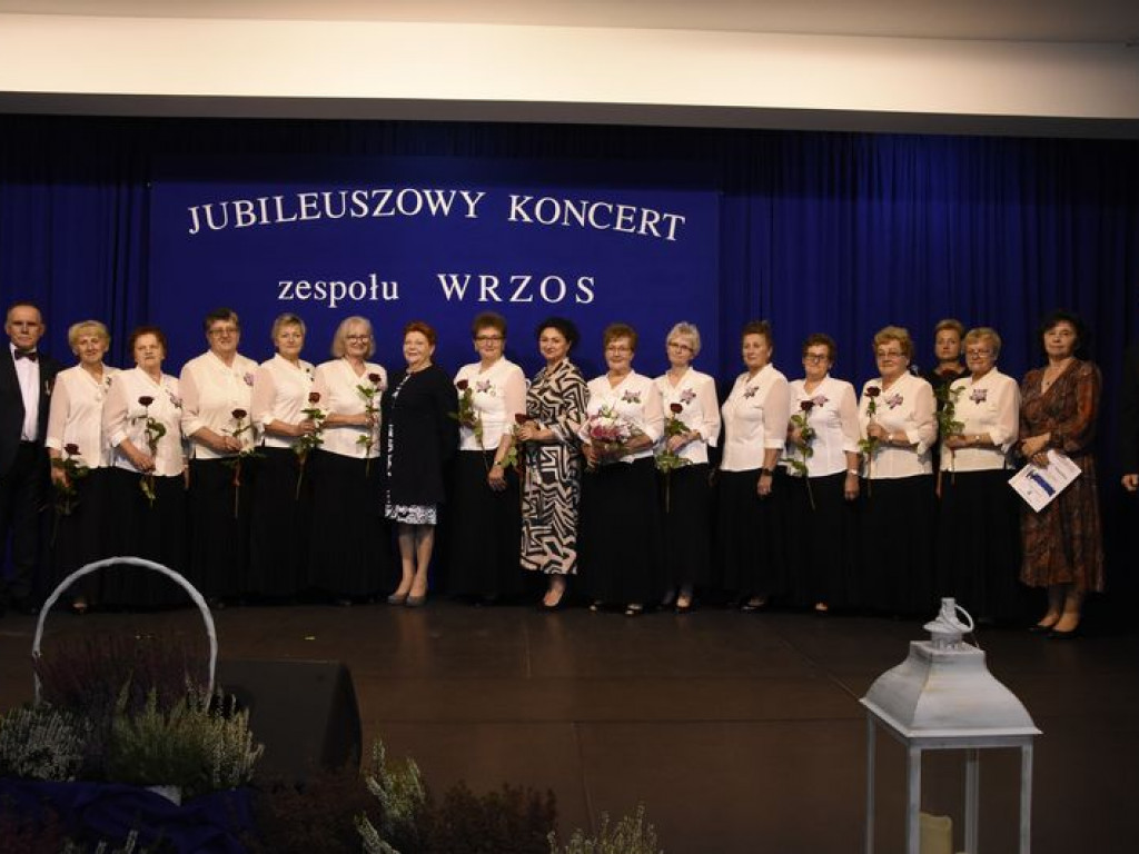 XIII Gminny Konkurs na Autentyczną Pieśń Ludową w Kąkolewnicy i odznaczenie 