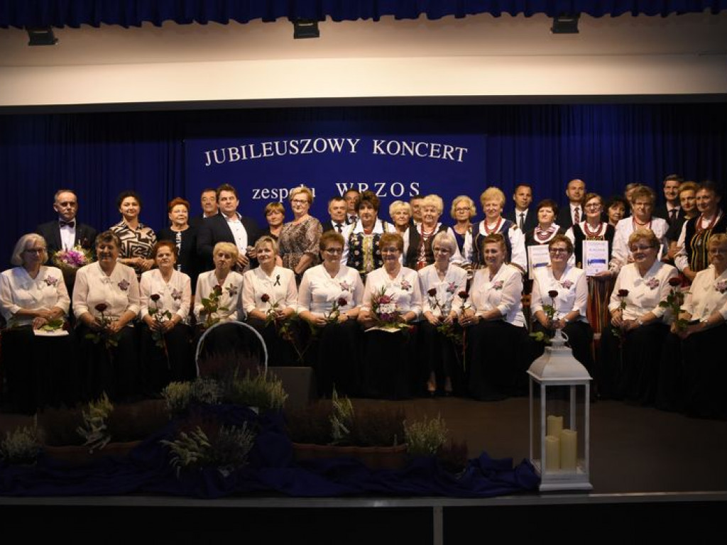 XIII Gminny Konkurs na Autentyczną Pieśń Ludową w Kąkolewnicy i odznaczenie 