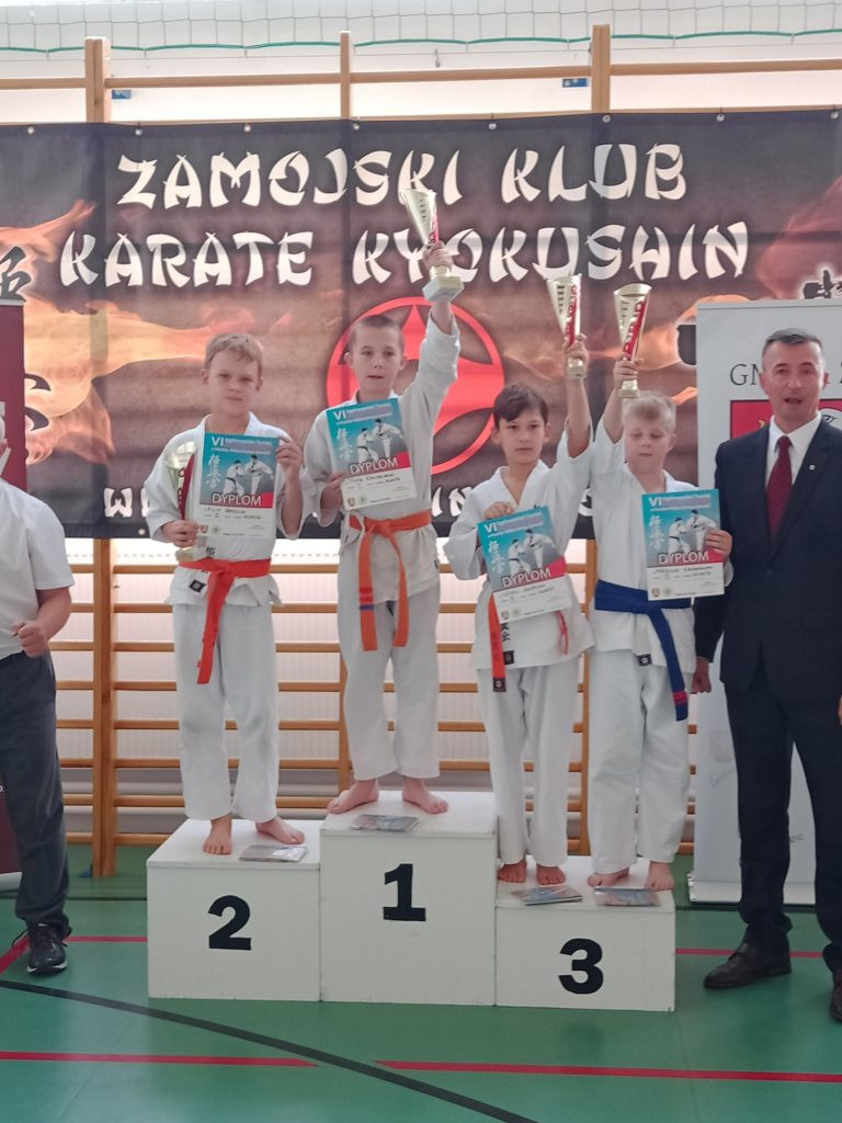 Sukcesy karateków z 