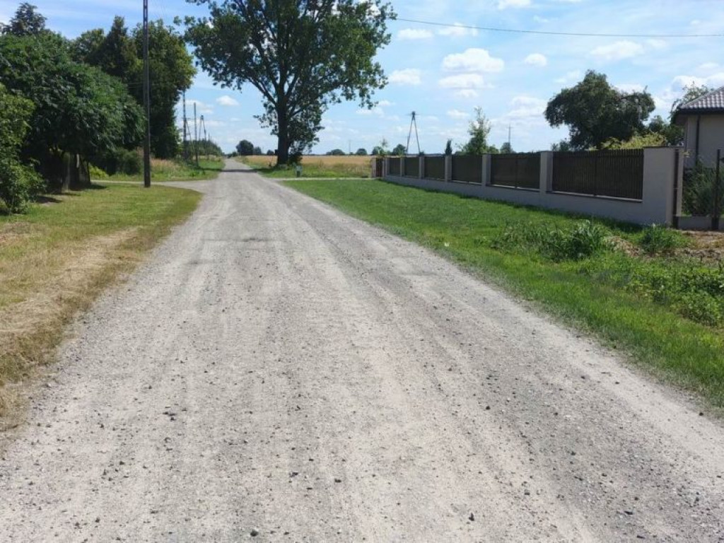 Przebudowa drogi w Bezwoli