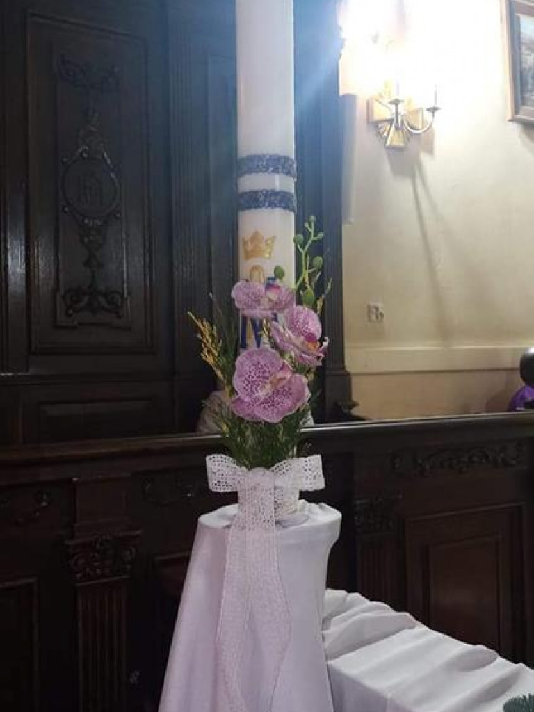 Błogosławieństwo wieńców adwentowych w parafii Trójcy Św.