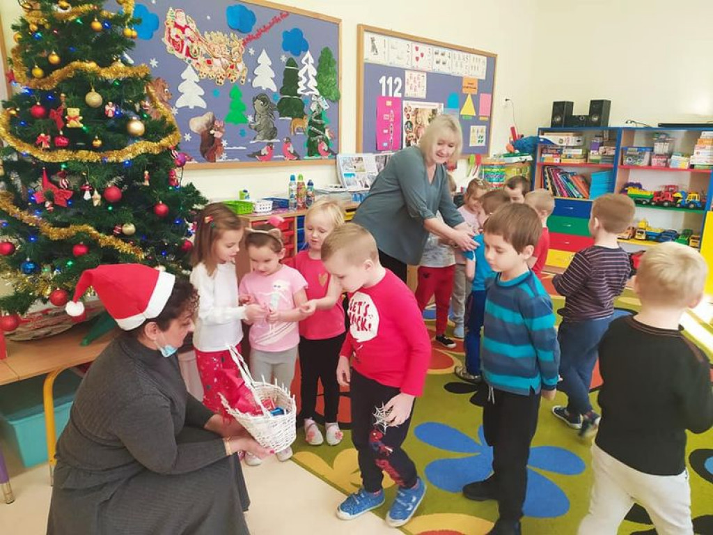 Mikołajki i wizyta pani wójt w przedszkolu w Kąkolewnicy