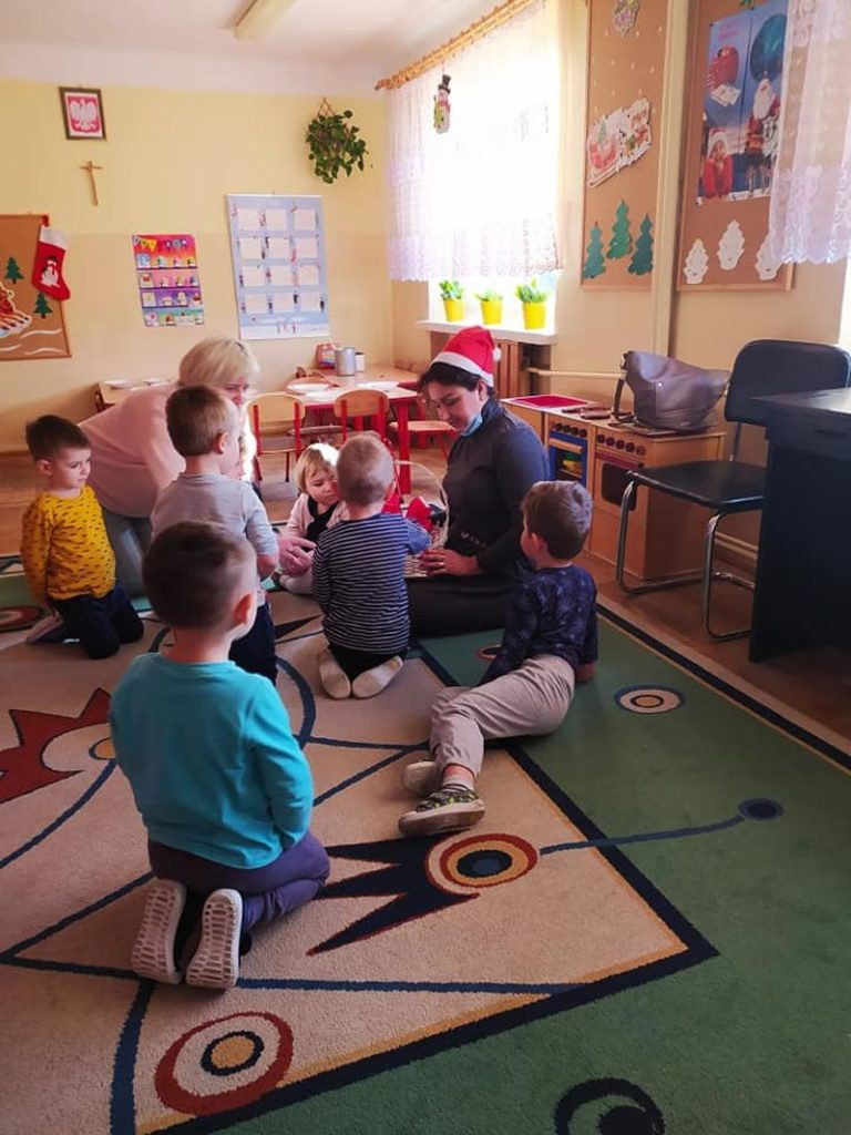 Mikołajki i wizyta pani wójt w przedszkolu w Kąkolewnicy