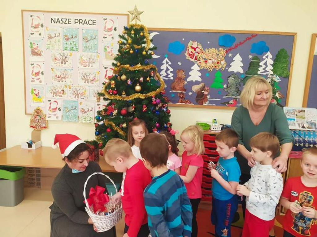 Mikołajki i wizyta pani wójt w przedszkolu w Kąkolewnicy