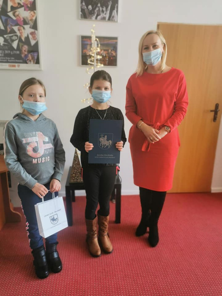 Wręczenie nagród w konkursie piosenek świątecznych
