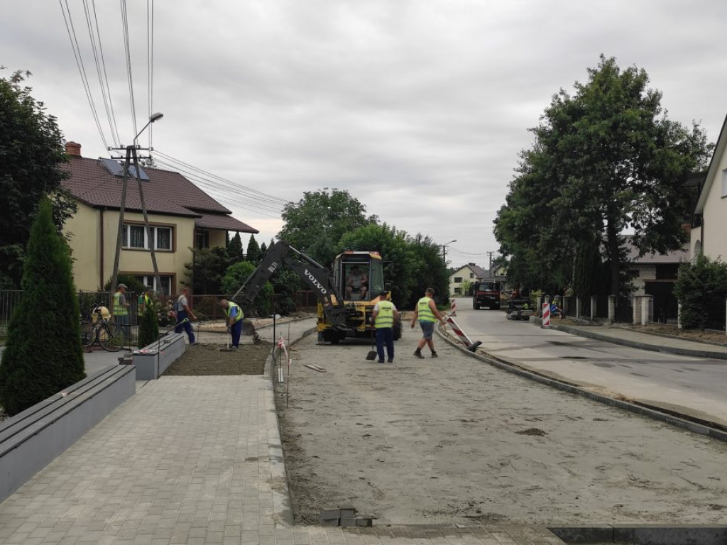 Remonty dróg w Komarówce Podlaskiej