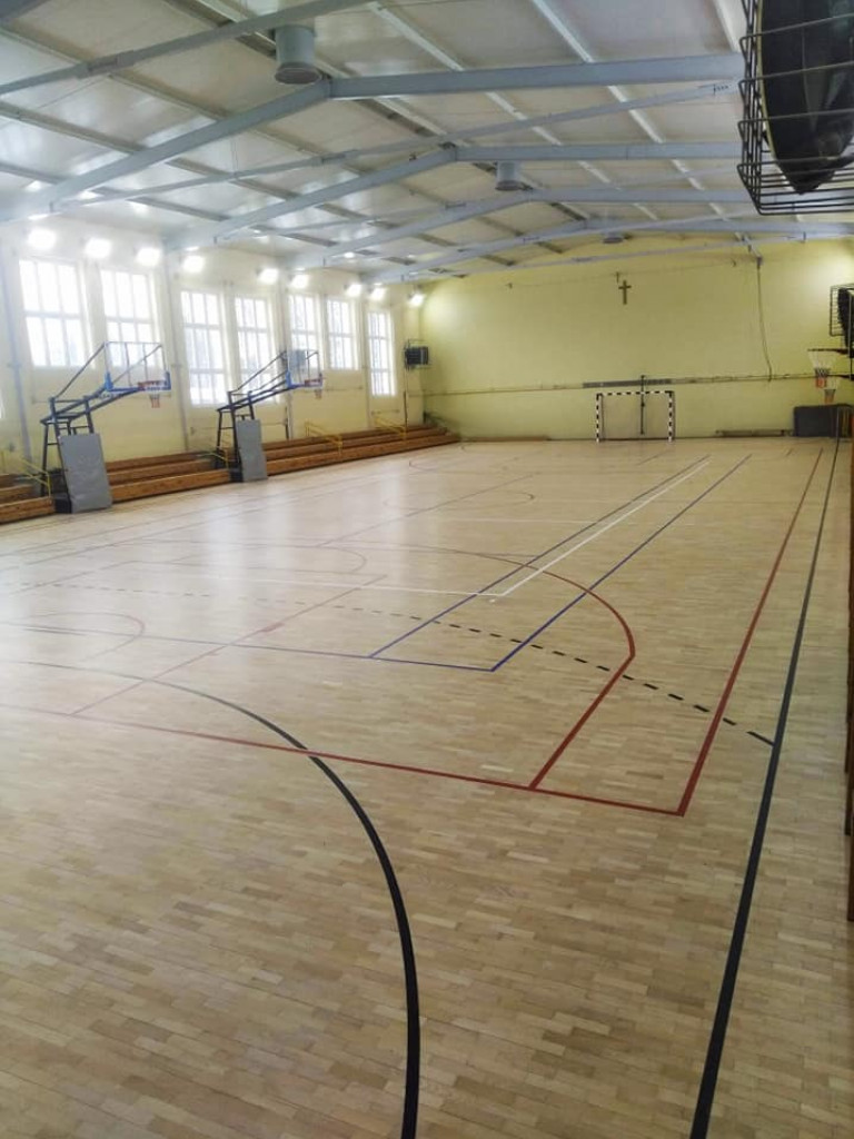 Remont hali sportowej w ZO w Kąkolewnicy