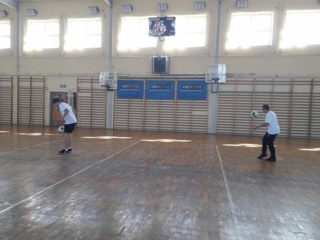 Remont hali sportowej w ZO w Kąkolewnicy