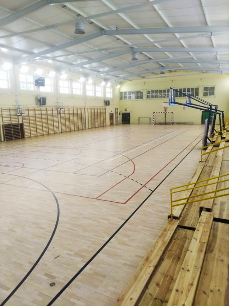 Remont hali sportowej w ZO w Kąkolewnicy