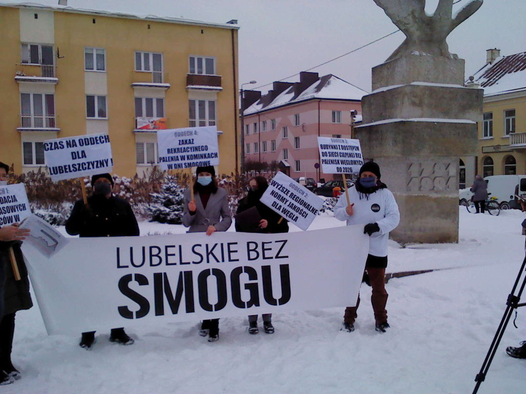 Pikieta na Placu Potockiego