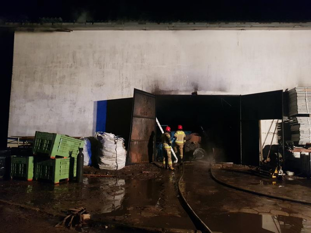 Pożar warsztatu w Komarówce Podlaskiej