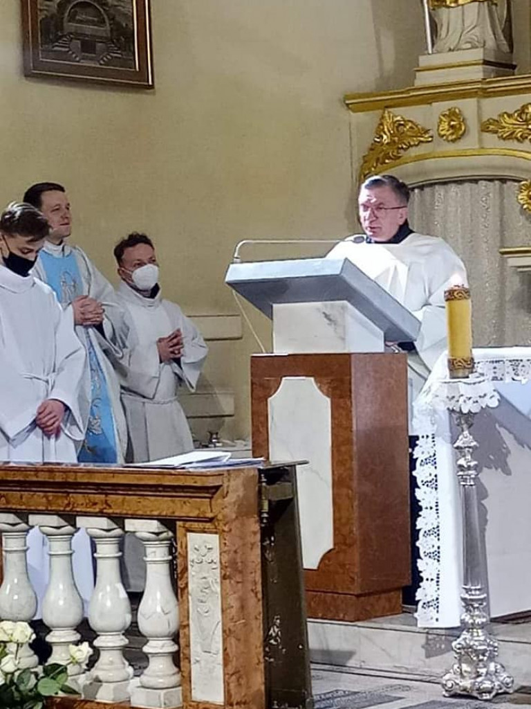 Zawierzenie Się Jezusowi w radzyńskich parafiach
