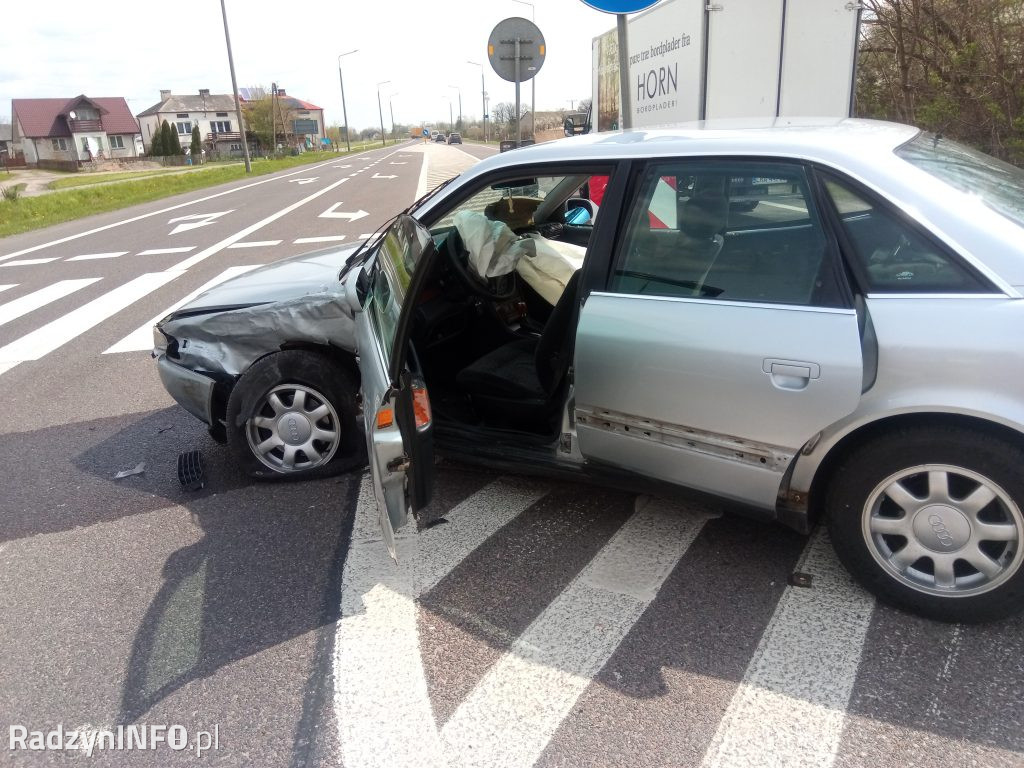 Wypadek na obwodnicy obok ul. Brzostówieckiej