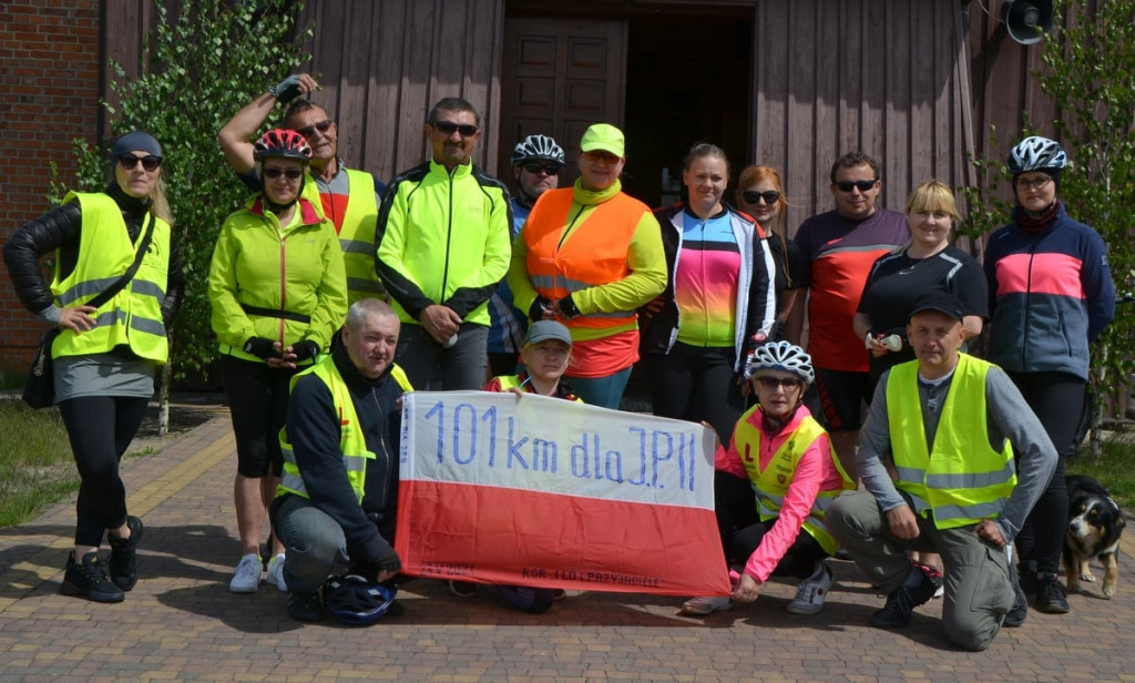 Majowe wycieczki Radzyńskiej Grupy Rowerowej