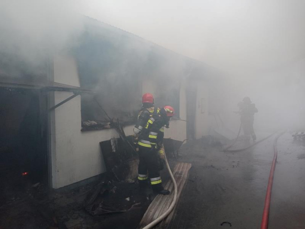 Pożar stolarni w Plancie
