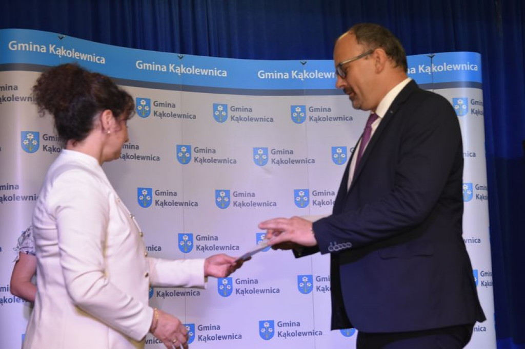 Wręczanie stypendiów w gminie Kąkolewnica