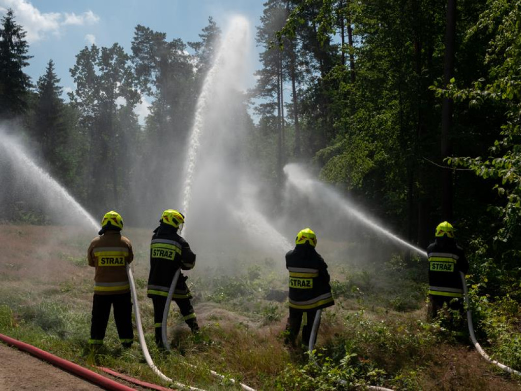 Ćwiczenia strażaków