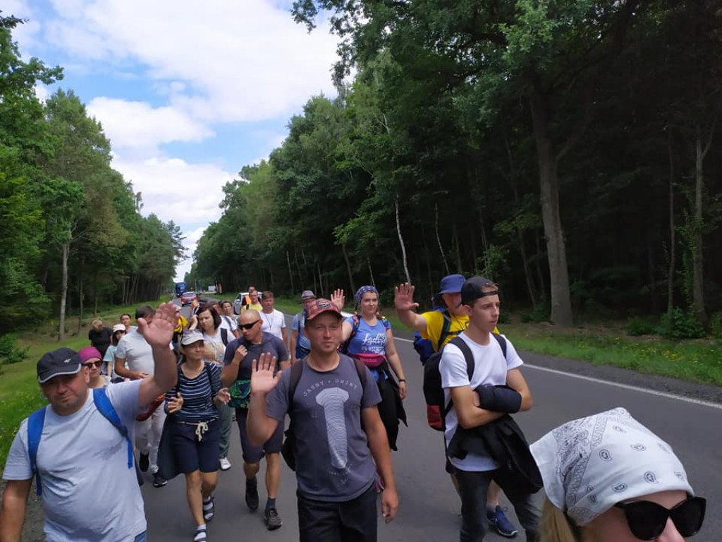 Piesza pielgrzymka na Jasną Górę - dzień 1. i 2.