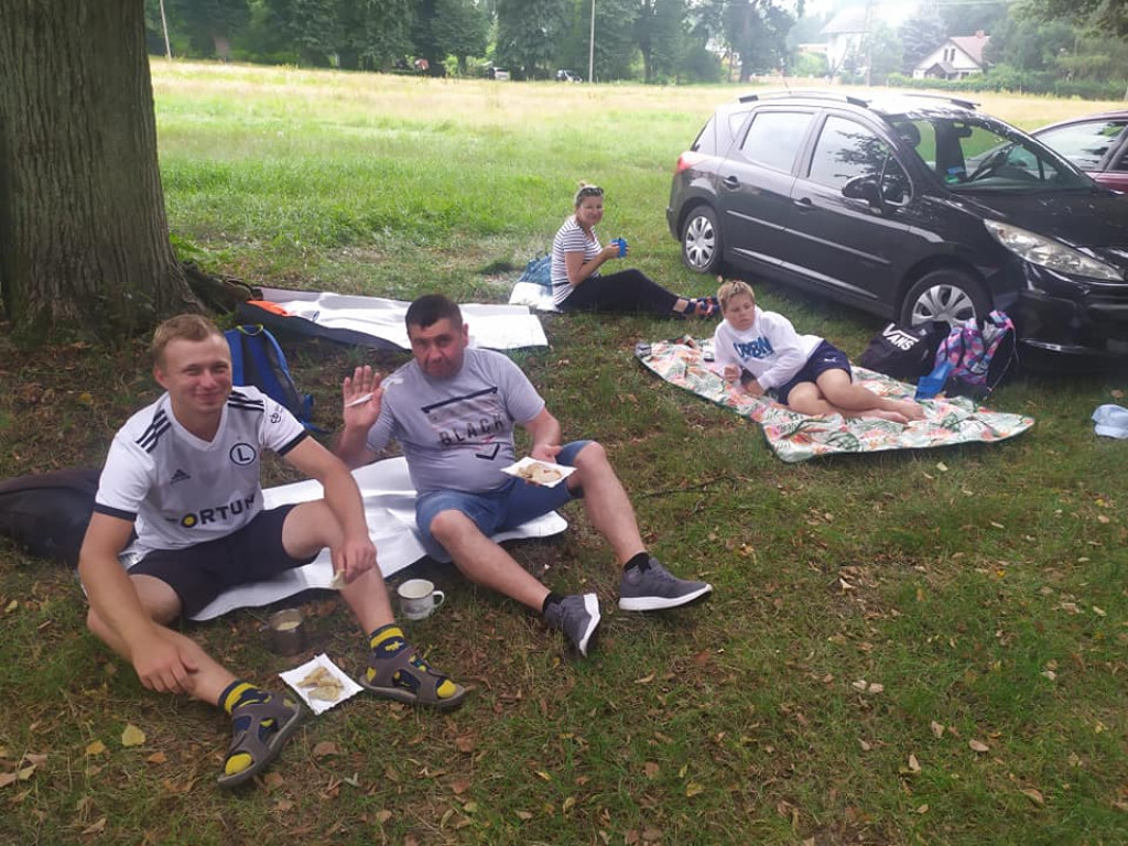 Piesza pielgrzymka na Jasną Górę - dzień 1. i 2.