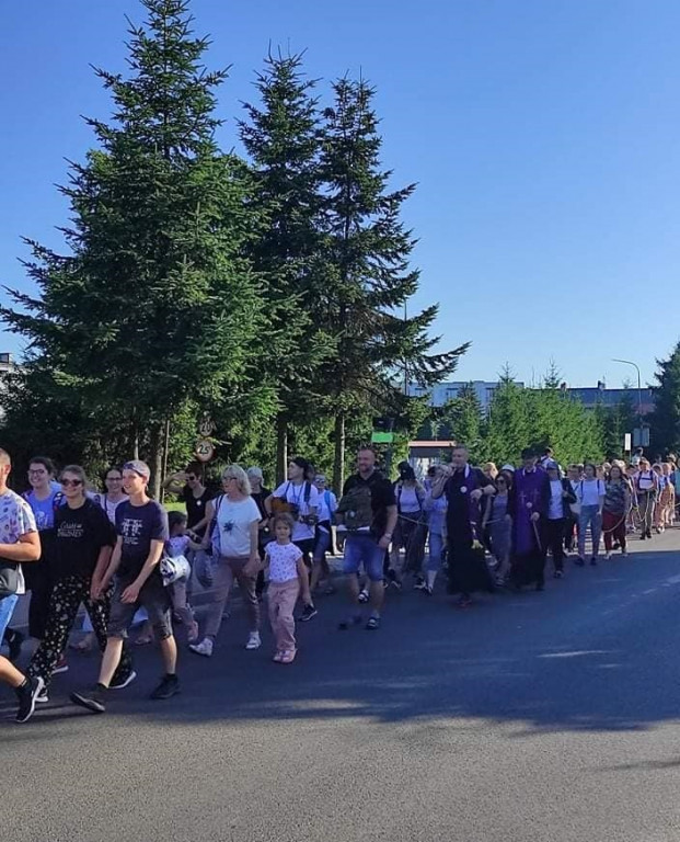 Piesza pielgrzymka na Jasną Górę - dzień 1. i 2.