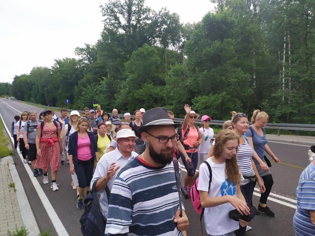 Piesza pielgrzymka na Jasną Górę - dzień 1. i 2.