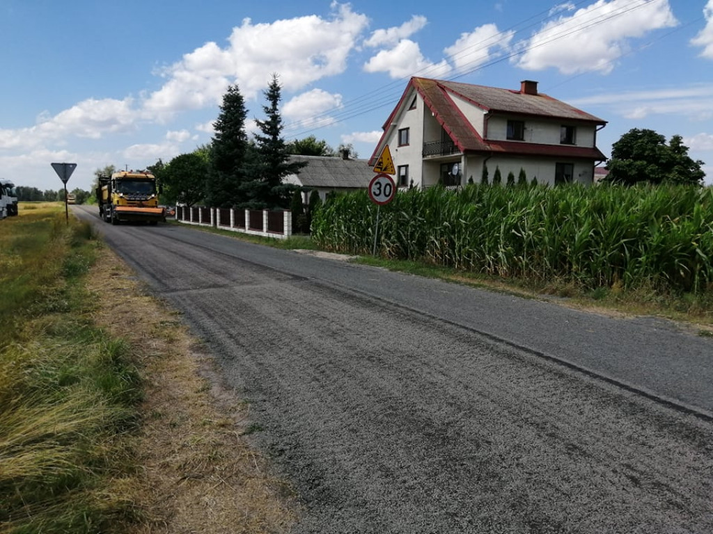 Remonty dróg w gminie Wohyń